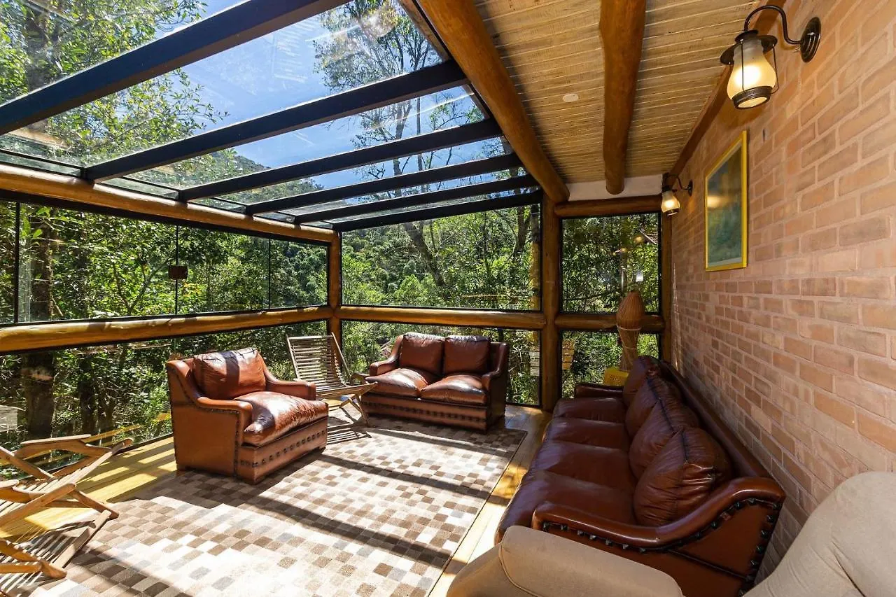 Casa Com Area Gourmet Perto Do Parque Amantikir Villa Campos do Jordao Brazil
