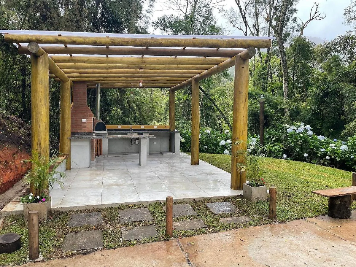 Casa Com Area Gourmet Perto Do Parque Amantikir Villa Campos do Jordao Brazil